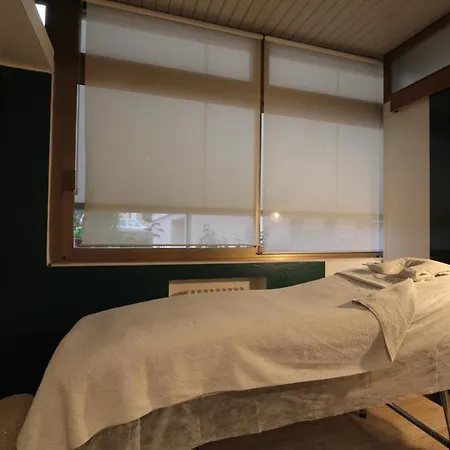 Mirella Couette-café 4*