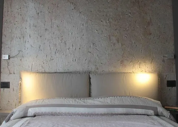 Mirella Bed & Breakfast 4*