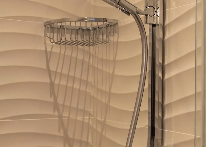 住宿加早餐酒店 Mirella 博尔迪盖拉