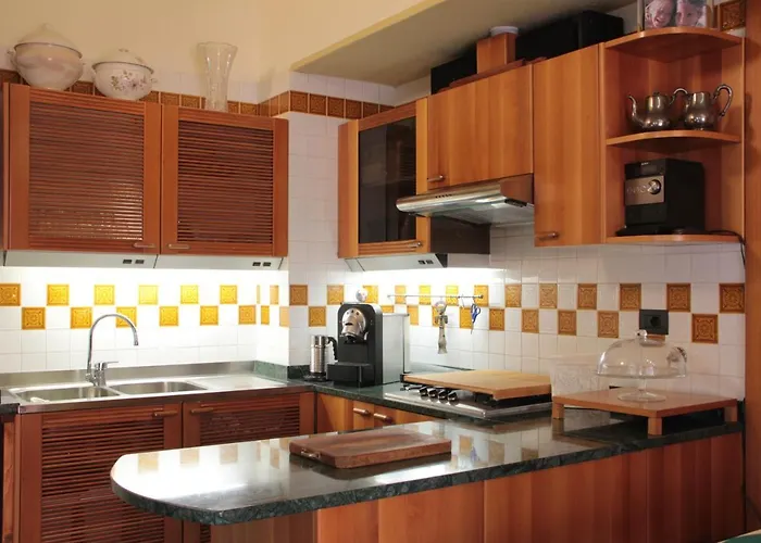 Mirella Bed & Breakfast 4*