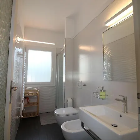 Oda ve Kahvaltı Mirella 4*