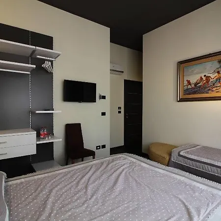 Oda ve Kahvaltı Mirella 4*