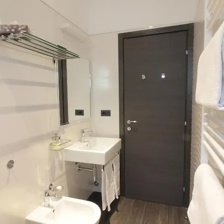 לינה וארוחת בוקר Mirella