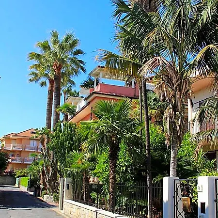Mirella