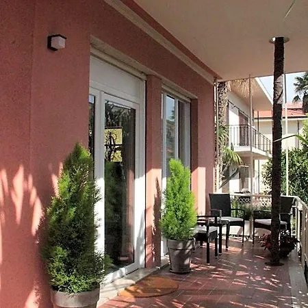 Mirella 4* Bordighera